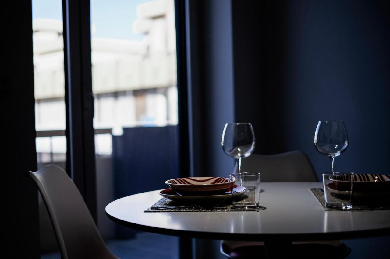 Rossani Suites&Aparts Bari Bagian luar foto