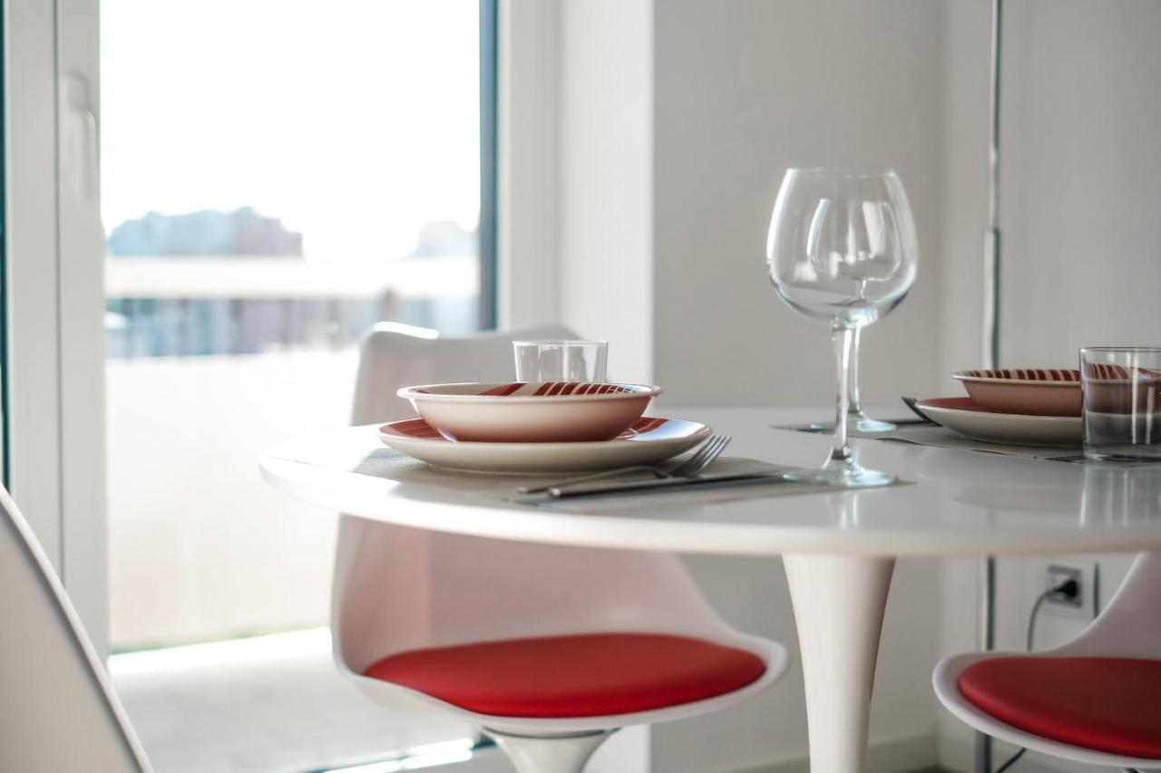 Rossani Suites&Aparts Bari Bagian luar foto